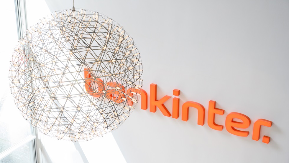 Foto logo Bankinter para sala comunicacion.jpg
